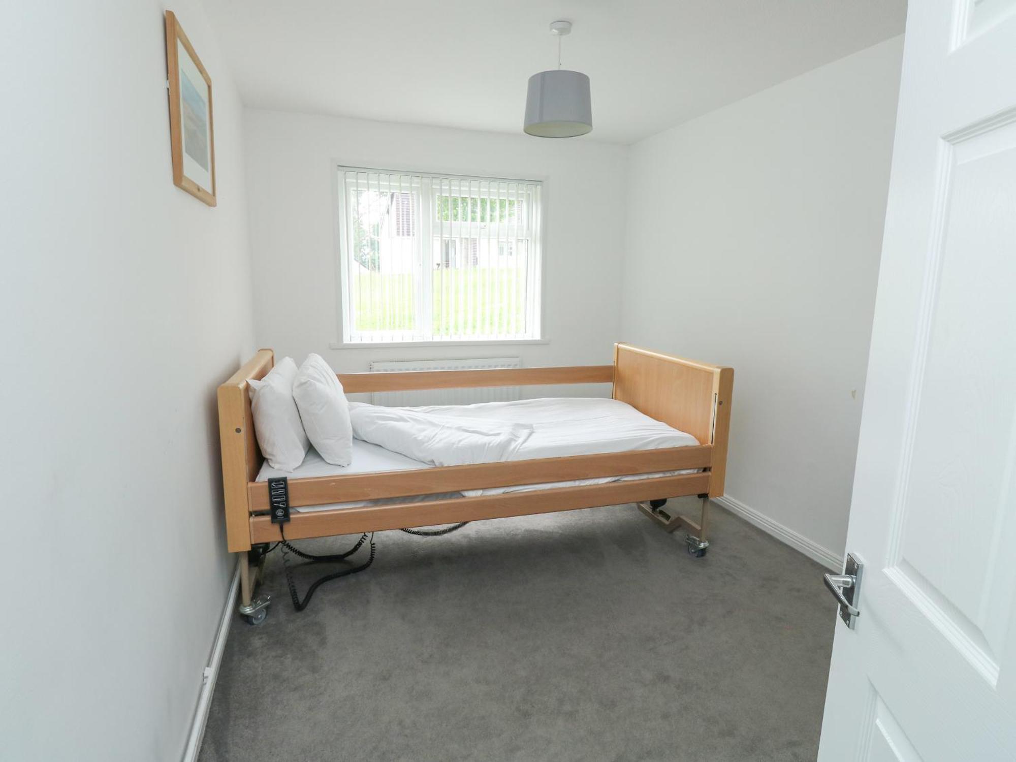 Harcombe House Bungalow 1 Нютън Абът Екстериор снимка
